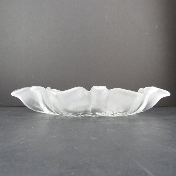 Holiday Christmas Story Etched Glass Candy Dish Clear and Frosted 1.5"x9.75" - Picture 5 of 7